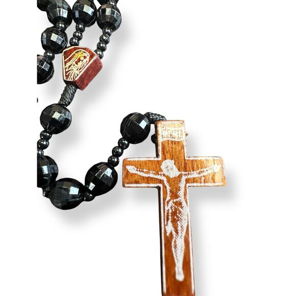 Pre-Loved Black Faceted Acrylic Beads and Wooden Cross Rosary - Picture 2 of 5